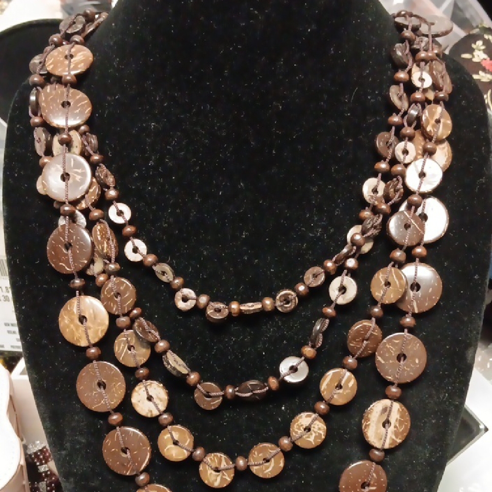 Elegant Brown Wooden Beaded Necklace